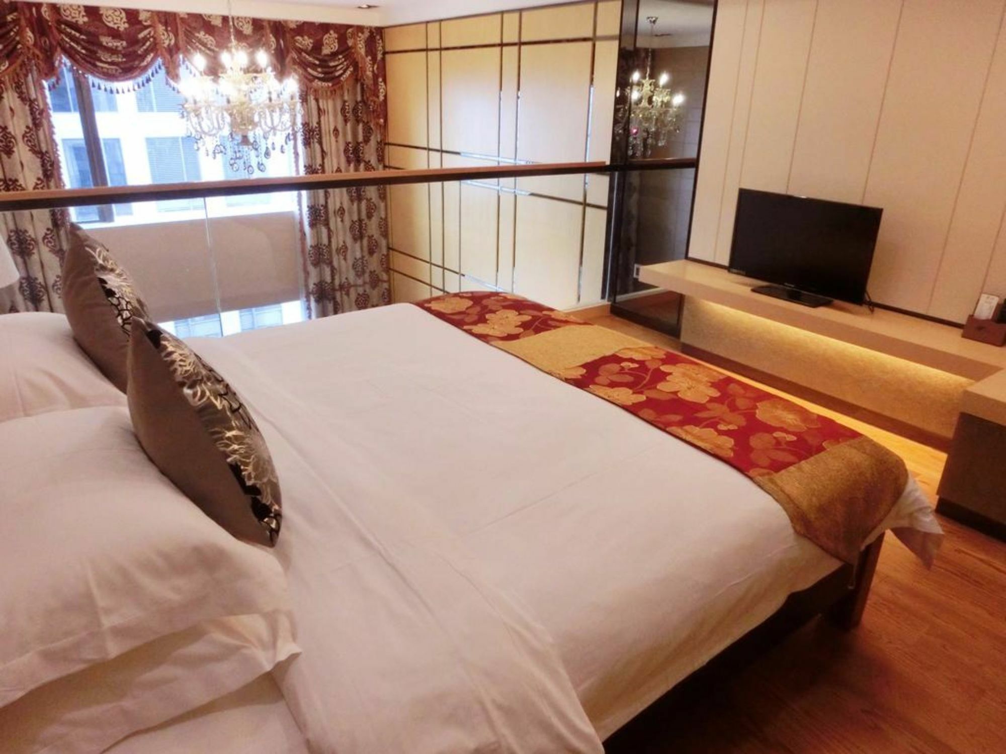 Estay Residence • Poly Central Pivot Canton Esterno foto