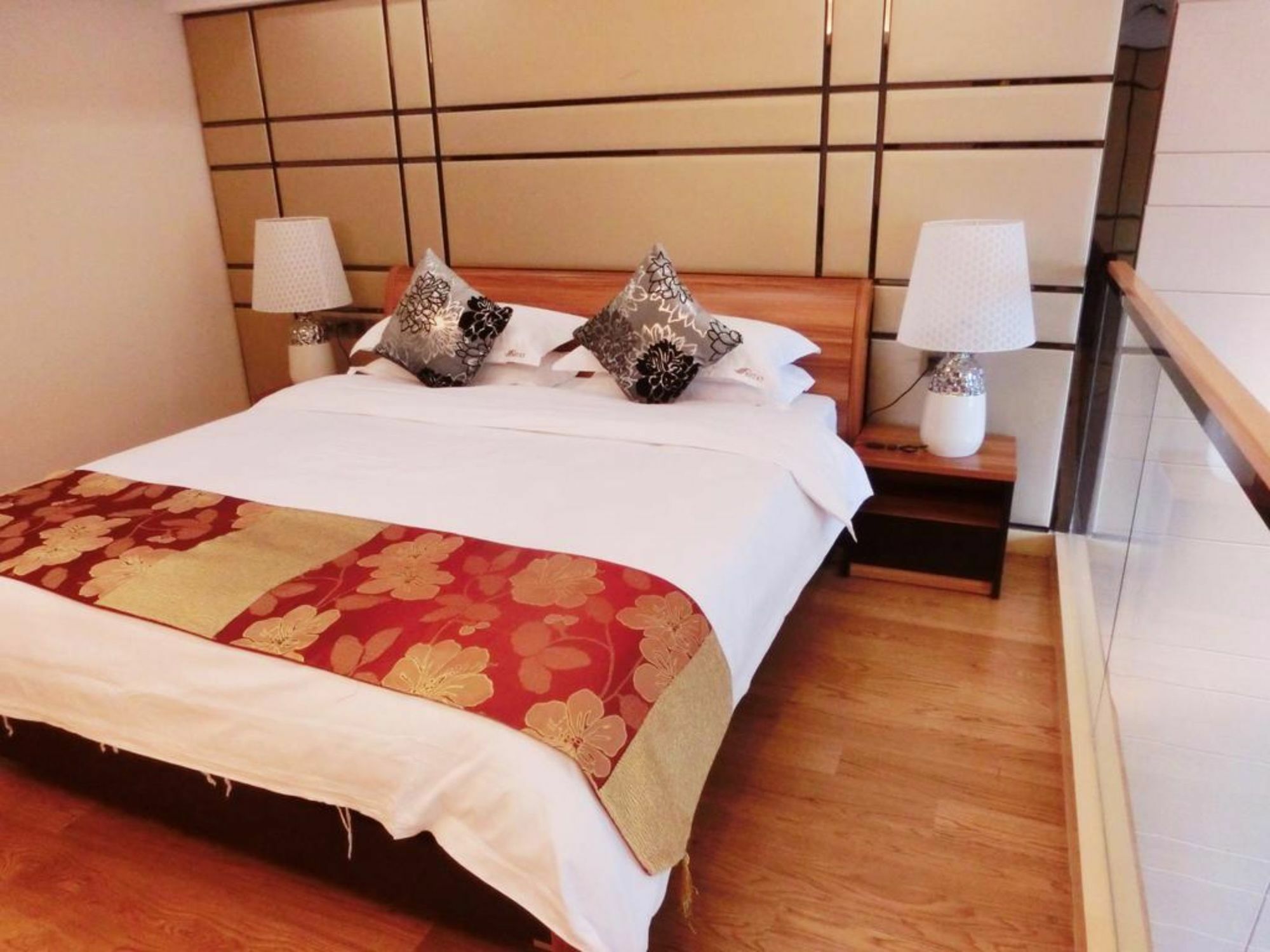 Estay Residence • Poly Central Pivot Canton Esterno foto